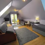 Dom Na Zaciszu Homestay *