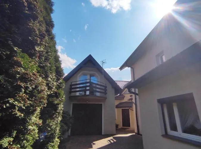 Dom Na Zaciszu * Varšava